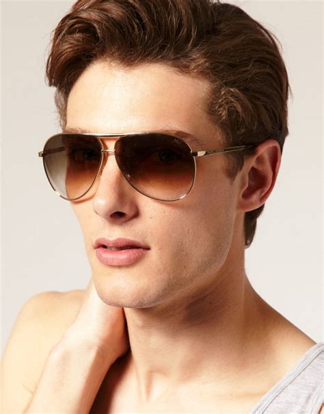 classic aviator sunglasses for men.